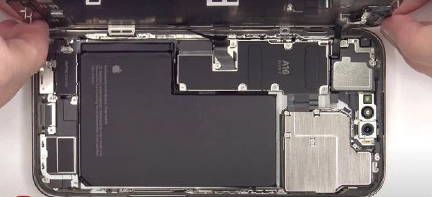 鹤壁苹果14维修分享看iPhone 14 Pro Max拆解 